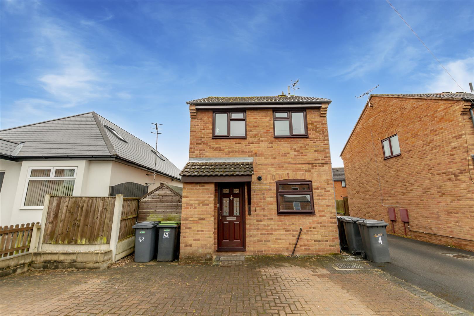 Warren Avenue, Stapleford Robert Ellis Estate Agents